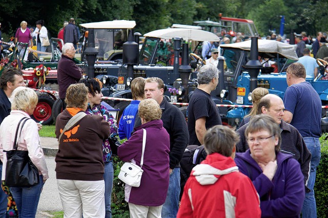 Das Oldtimer- und Traktoren-Treffen wa... Birkendorf ein wahrer Besuchermagnet.  | Foto: Chris Seifried