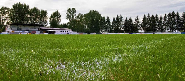 Neuanfang nicht nur auf dem grnen Rasen beim Fuballverein Herbolzheim.   | Foto: Hagen Schnherr