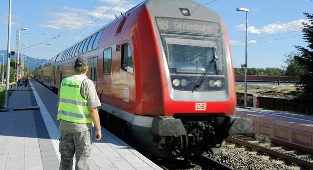 Bald halten die ersten Zge am neuen Bahnhaltepunkt Teningen-Mundingen.   | Foto: Hans-Jrgen Trul