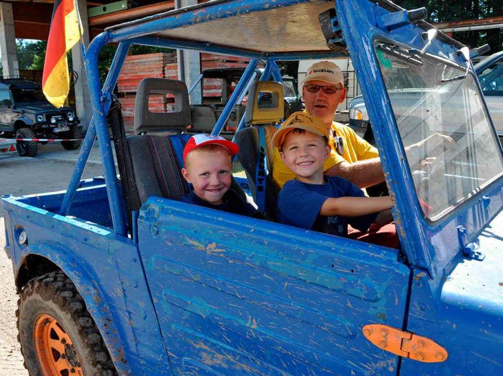 Der Nachwuchs fuhr schon mal Probe beim Quad- und Gelndewagenabenteuer am Wochenende in Hottingen.