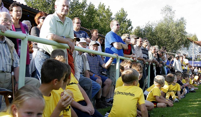 Zwlf Tore in 90 Minuten &#8211; die Fans waren zufrieden.  | Foto: heidi fssel