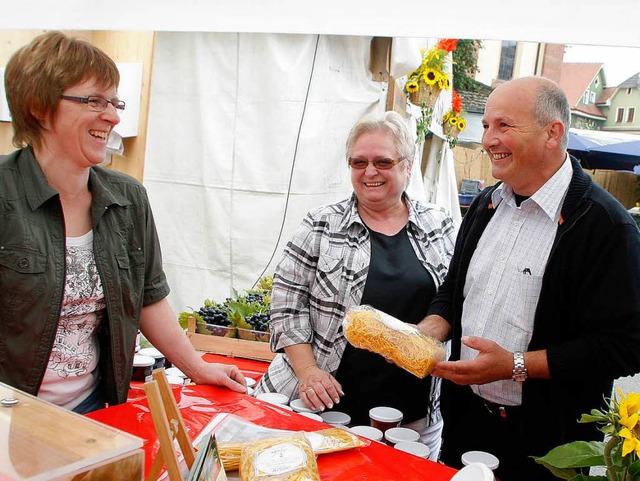 Erstmals gab es in Sulz einen Bauernma...eben Organisatorin Doris Straubmller.  | Foto: Heidi Foessel