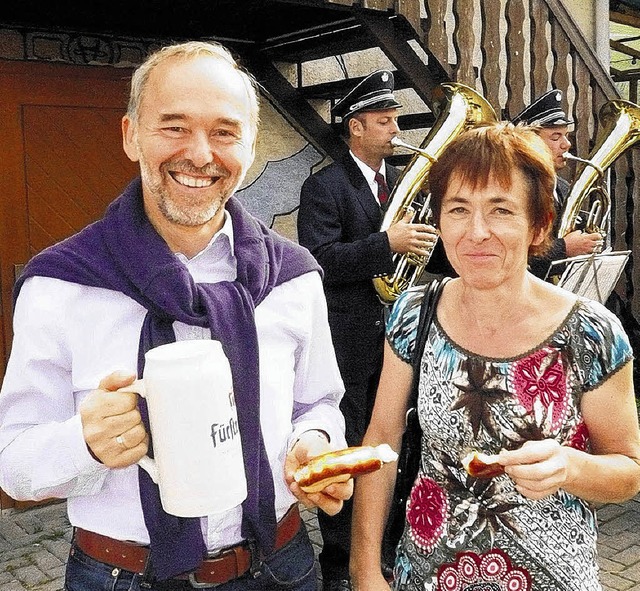 Fans des Aasener Dorffestes: der Heide...eher Reinhard Merkle und  seine  Frau   | Foto: winkelmann
