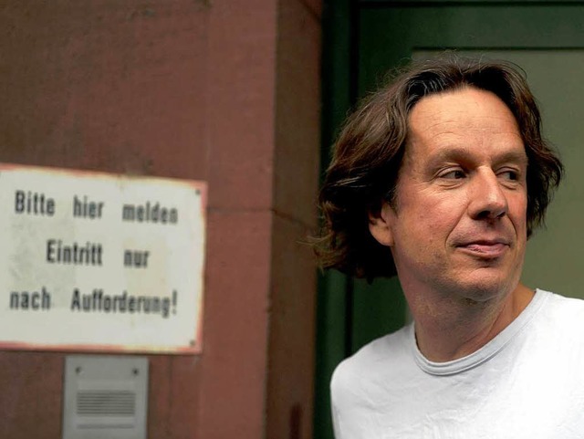 Jrg Kachelmann steht in Mannheim vor ...Geliebte bedroht und vergewaltigt hat.  | Foto: ddp