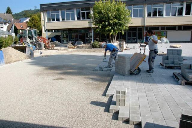 Pausenhof wird gepflastert