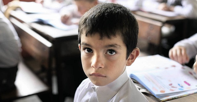 Yusuf (Bora Altas) fhlt sich in der Schule nicht wohl.   | Foto: ddp