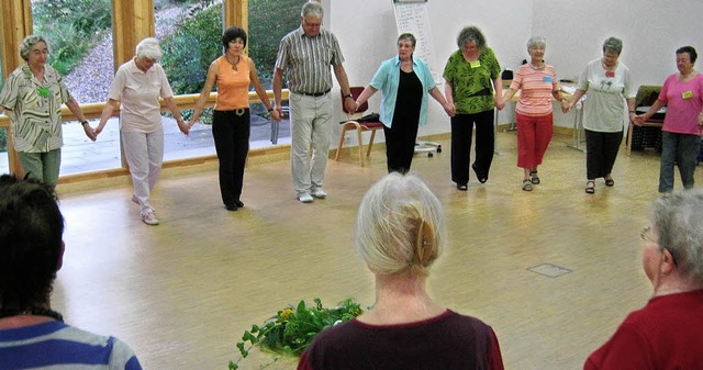 Tanzen, eine Bewegungsform, die vor allem bei Frauen beliebt ist.   | Foto: Anne Freyer