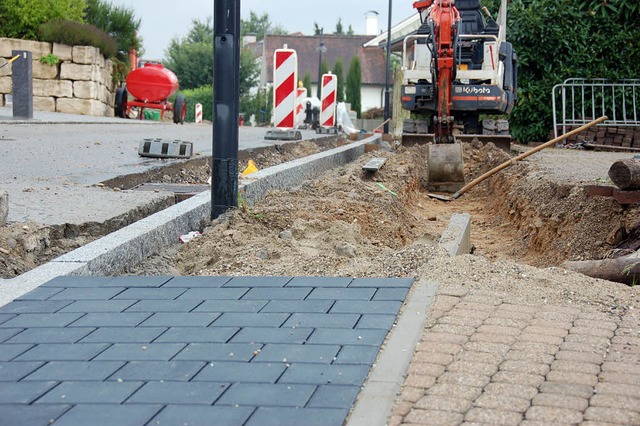 Gehwegbau an der Sckinger Strae   | Foto: nikolaus Trenz