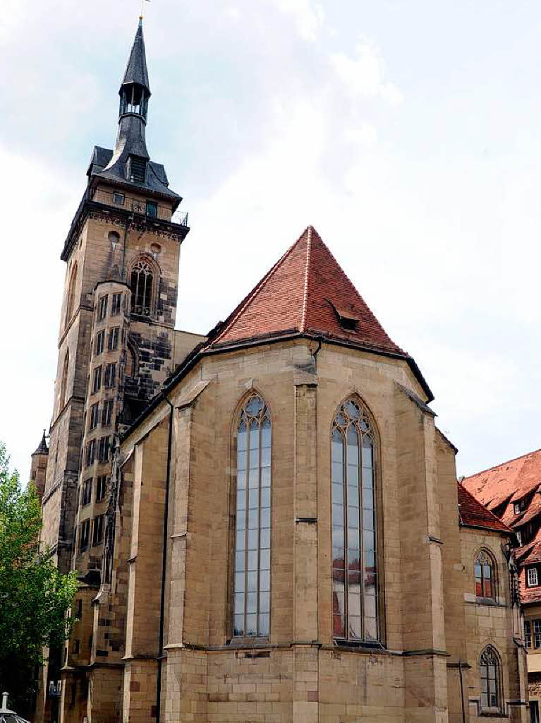 Stuttgart und die Stiftsirche. Stiftskirche, welche Stiftskirche? Kennt keiner, interessiert keinen. Wahrzeichen-Punkt fr Freiburg. 8:6