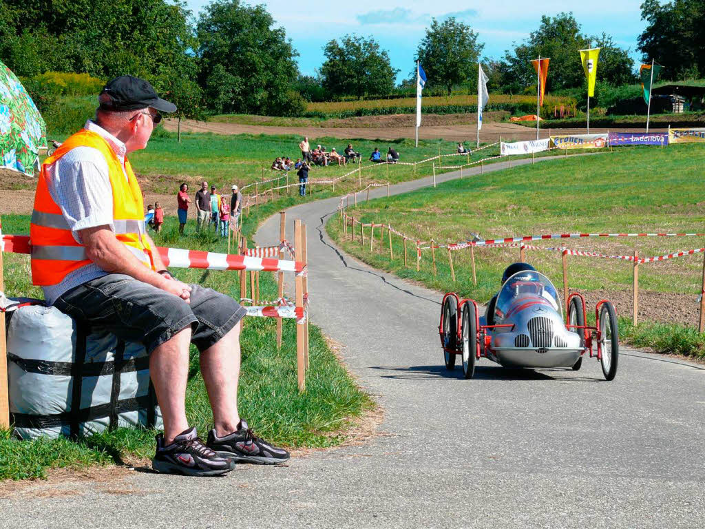 Das Seifenkistenrennen am Zezenberg in Niederschopfheim