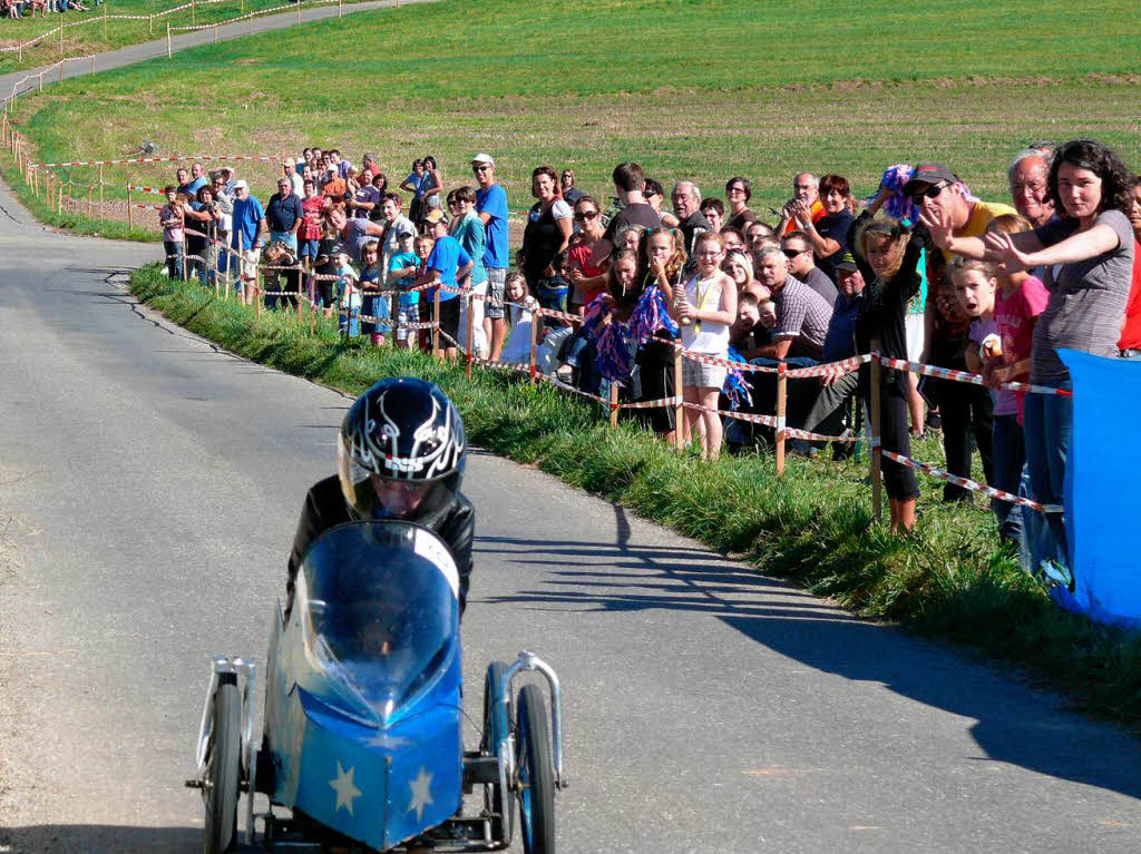 Das Seifenkistenrennen am Zezenberg in Niederschopfheim