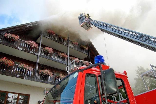 Fotos: Feuer im Hotel Josen