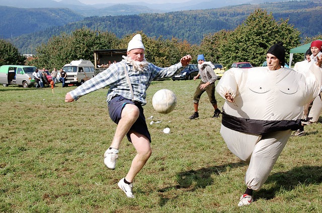 Der Wiechser &#8222;Gaudi-Kick&#8220; ... &#8222;Wlder-Parcours&#8220; hinzu.   | Foto: Nico Kapitz