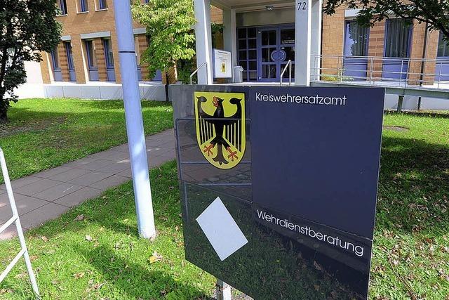 Guttenberg will Musterung abschaffen – wie reagiert Freiburg?