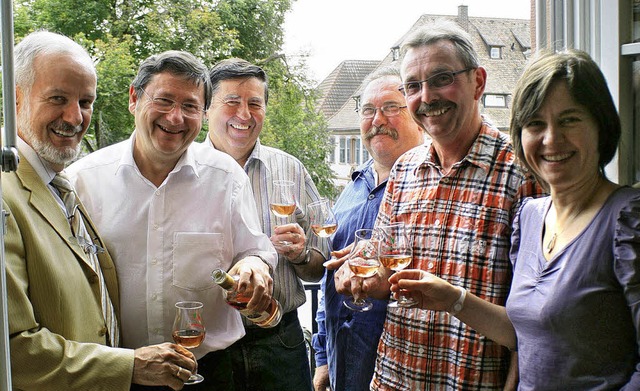 Die Brgermeister haben nun auch ihren eigenen Wein.   | Foto: Privat