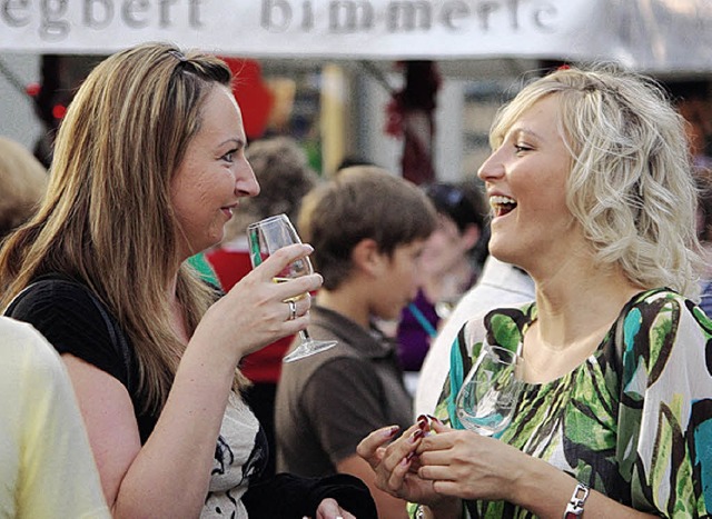 Beliebter Treffpunkt: das Ortenauer Weinfest in Offenburg.    | Foto: HR