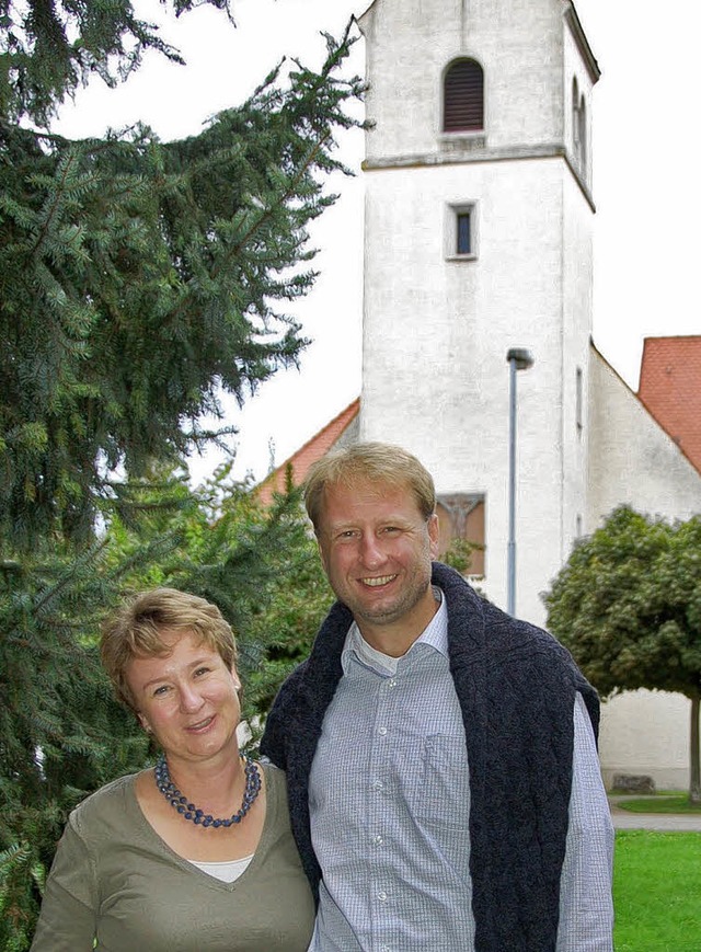 Neue Seelsorger in Neuenburg-Zienken: ...Pfarrerehepaar Sabine und Armin Graf    | Foto: Sigrid Umiger