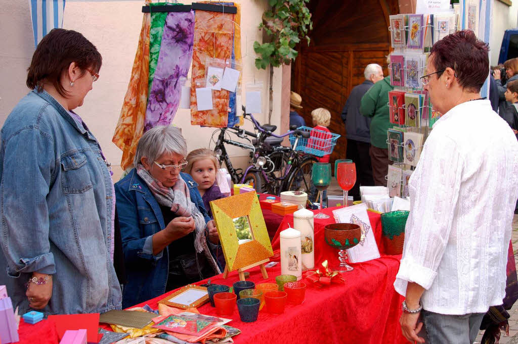 WG-Jubiläum: Künstler- und Handwerkermarkt WG-Jubiläum: Künstler- und Handwerkermarkt