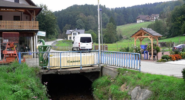 Diese Woche beginnen die Sanierungsarb...der Brcke ber den Hintertler Bach.   | Foto: Kurt Meier