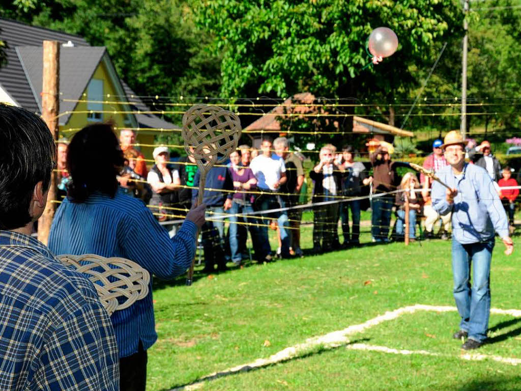 Impressionen vom Almabtrieb in Simonswald und der Bauernolympiade Impressionen vom Almabtrieb in Simonswald und der Bauernolympiade