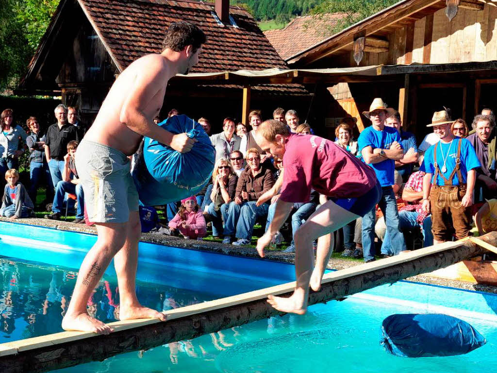 Impressionen vom Almabtrieb in Simonswald und der Bauernolympiade Impressionen vom Almabtrieb in Simonswald und der Bauernolympiade
