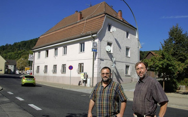 Dieter Albiez (links) und Michael Nopp...ie als Treffpunkt der Wyhlener sehen.   | Foto: Ralf H. Dorweiler