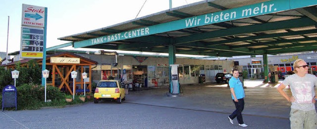 Die Hertener Tankstelle an der Bahnhofsstrae befindet sich im Wandel.   | Foto: Heinz Vollmar