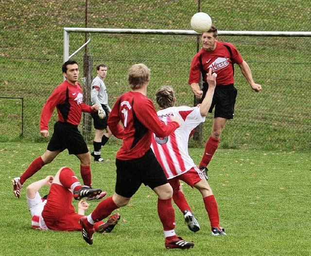 In der  vergangenen Saison unterlag de...n den SC Orschweier zu Hause mit 0:2.   | Foto:  Manfred Allgeier (Archiv)