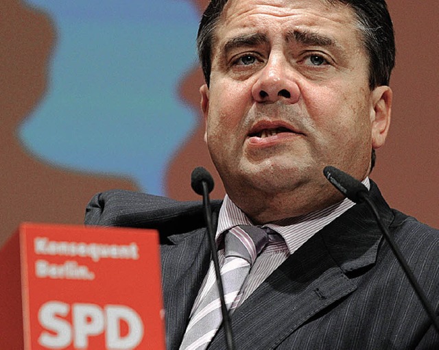 Er ist nicht unumstritten: SPD-Chef Sigmar Gabriel  | Foto: DPA