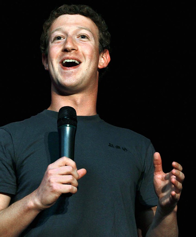 Verlsst sein Schneckenhaus und versuc...ein Image zu retten:  Mark Zuckerberg   | Foto: afp