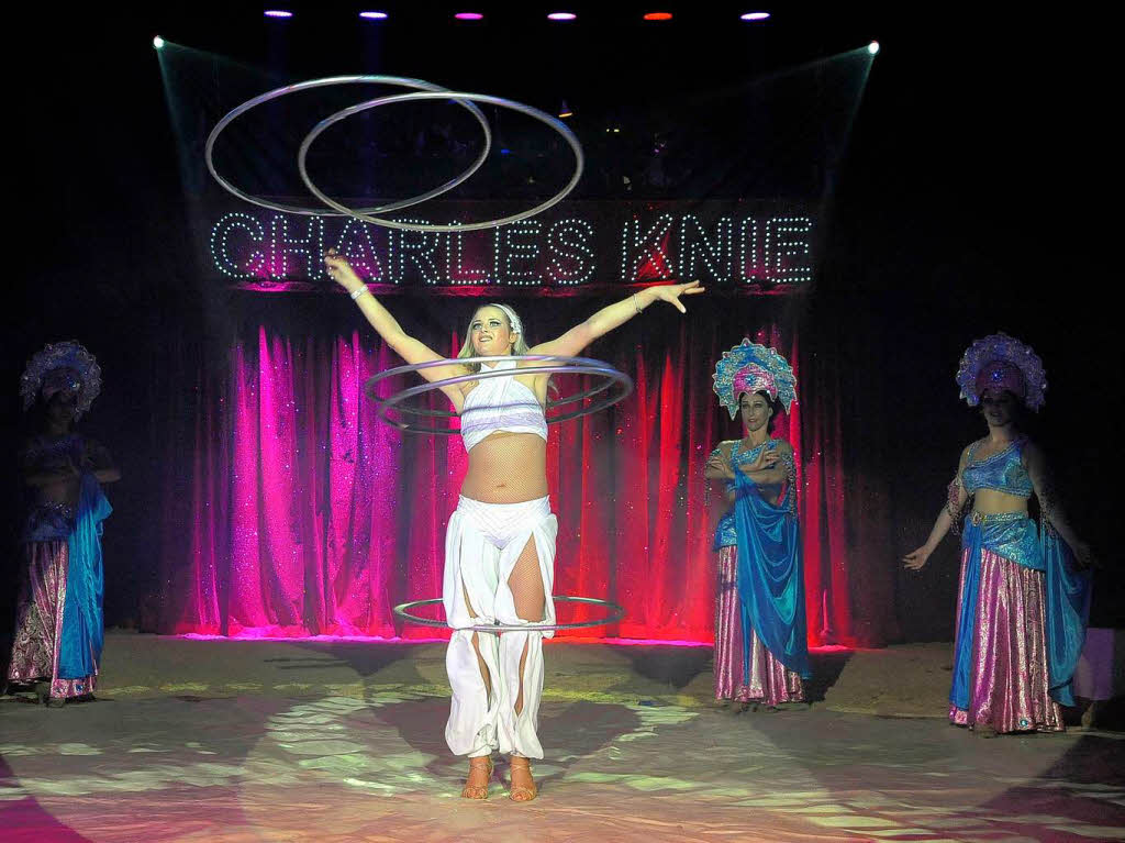 Manege frei im Zirkus Charles Knie