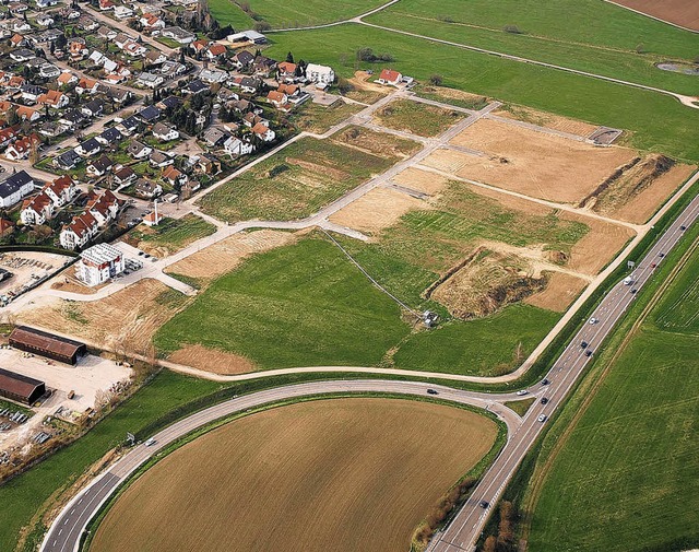 Nur zwei Huser in drei Jahren. Die Er...in Hfingen luft mehr als schleppend.  | Foto: Plissing