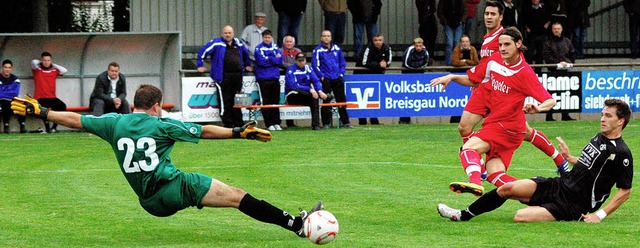 Der dritte Streich des Bahlinger SC: J...  zur zwischenzeitlichen 3:0-Fhrung.   | Foto: Sebastian Ehret