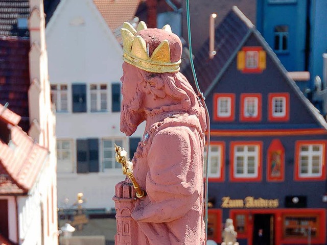 Prinz Offo blickt in die Offenburger Innenstadt  | Foto: Helmut Seller