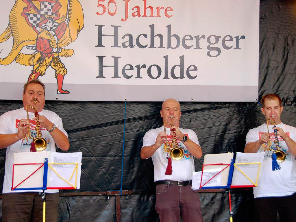 Das Barockensemble des „Jubilars“ Hachberger Herolde trat in Arbeitskluft auf