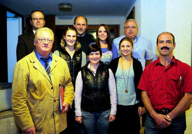 Der Vorstand (v.l. hinten): Brgerm. A...hnebel, S. Kopf, L. Salzmann, K. Kern.  | Foto: Wolfgang Knstle