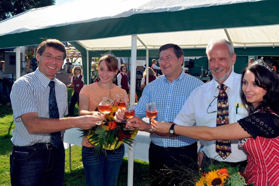 Kaiserbergfest auf dem Heuberg. (Foto: Stefan Merkle) Kaiserbergfest auf dem Heuberg. (Foto: Stefan Merkle)