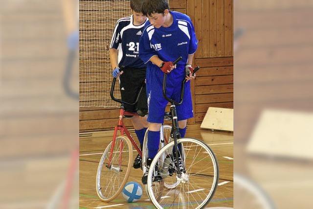 Packende Begegnungen beim flinger Radball