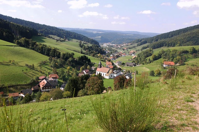 Yach, speziell der Schneiderbauernhof ...n, ist das Ziel einer Sternwanderung.   | Foto: Bernd Fackler