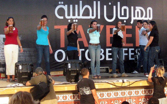 Palstinensische Frauen beim Oktoberfesst  | Foto: Inge Gnther