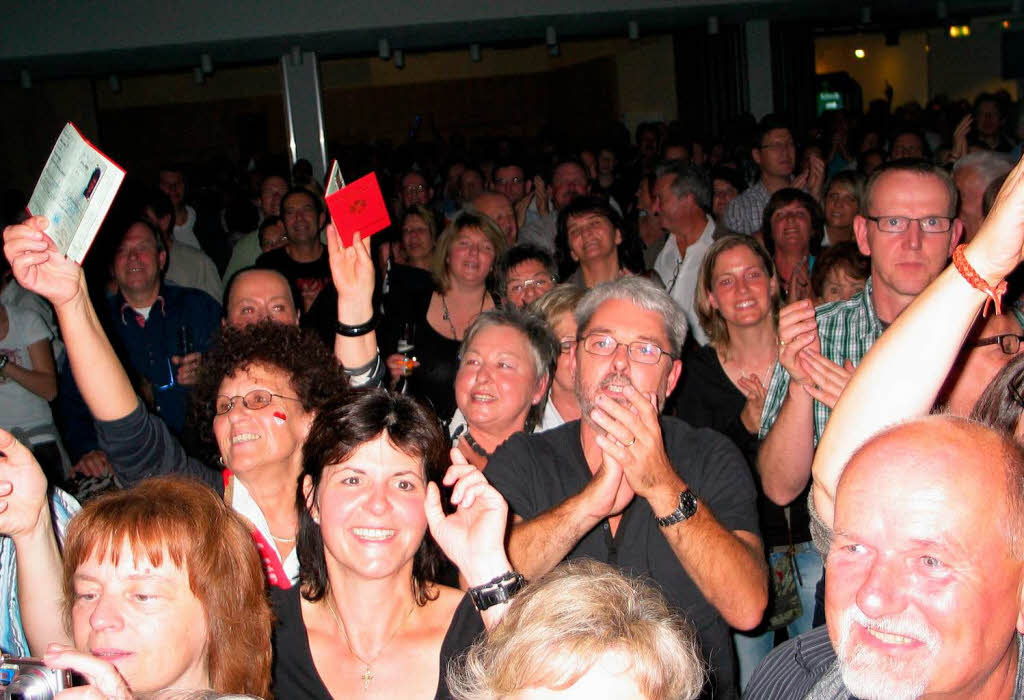 Bombenstimmung in der Stadthalle: Bombenstimmung in der Stadthalle: