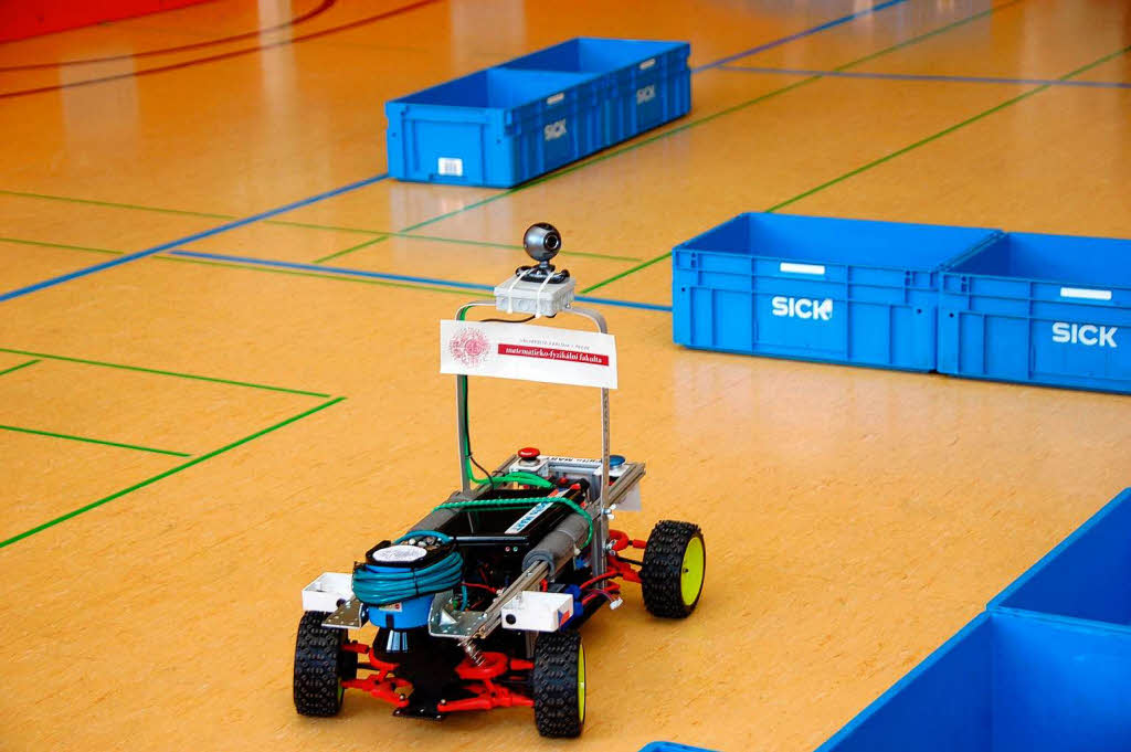 Der 3. Sick-Robot-Day in Waldkirch:  Das Fahrzeug "Cogito Mart" von der Karlsuniversitt Prag in Tschechien