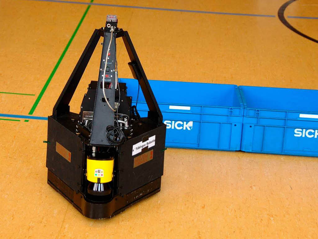 Der 3. Sick-Robot-Day in Waldkirch: S' Tbinger Robotle von der Eberhard-Karls-Uni Tbingen