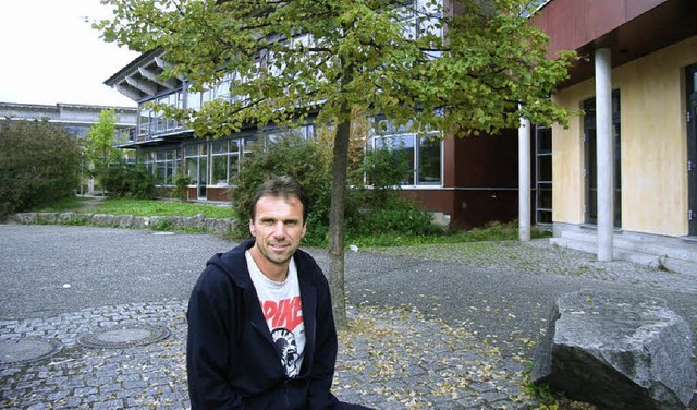 Stefan Berg kmmert sich an der Lrrac...lldorfschule um ffentlichkeitsarbeit.  | Foto: Johanna Hgg