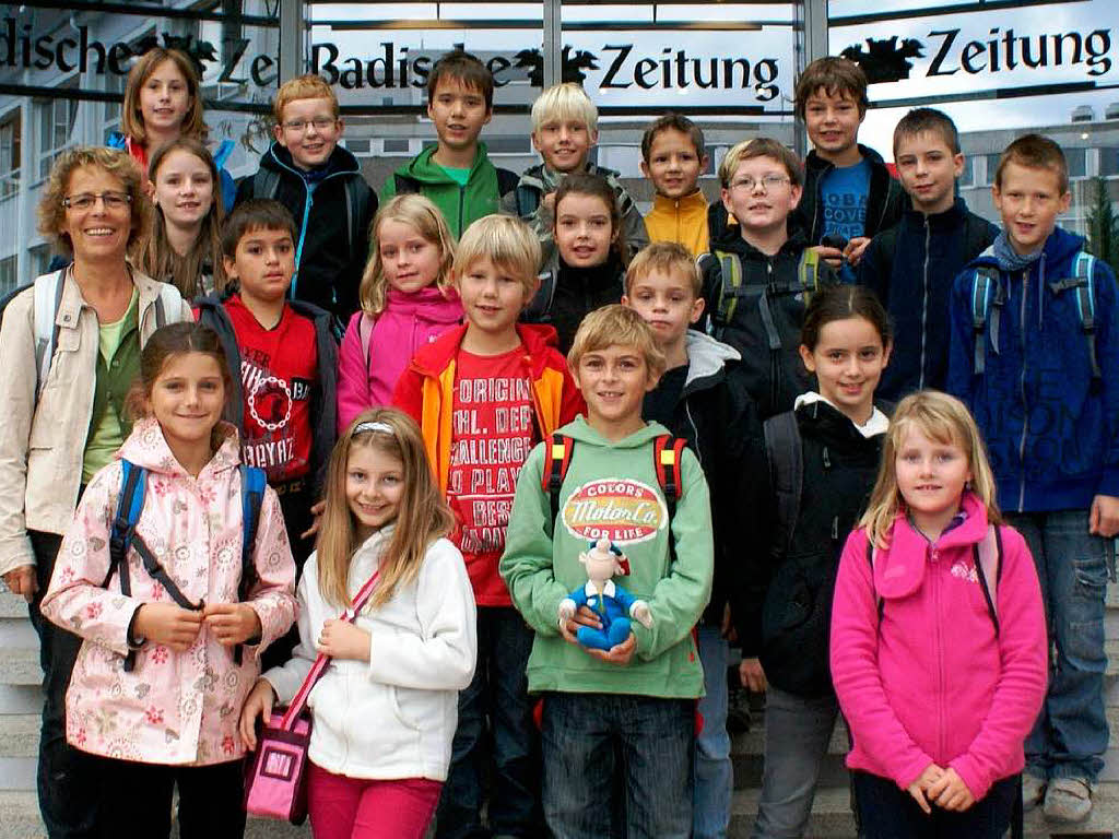 Die Klasse 4b der Abt-Columban-Schule aus Mnstertal mit ihrer Lehrerin Frau Bhler.