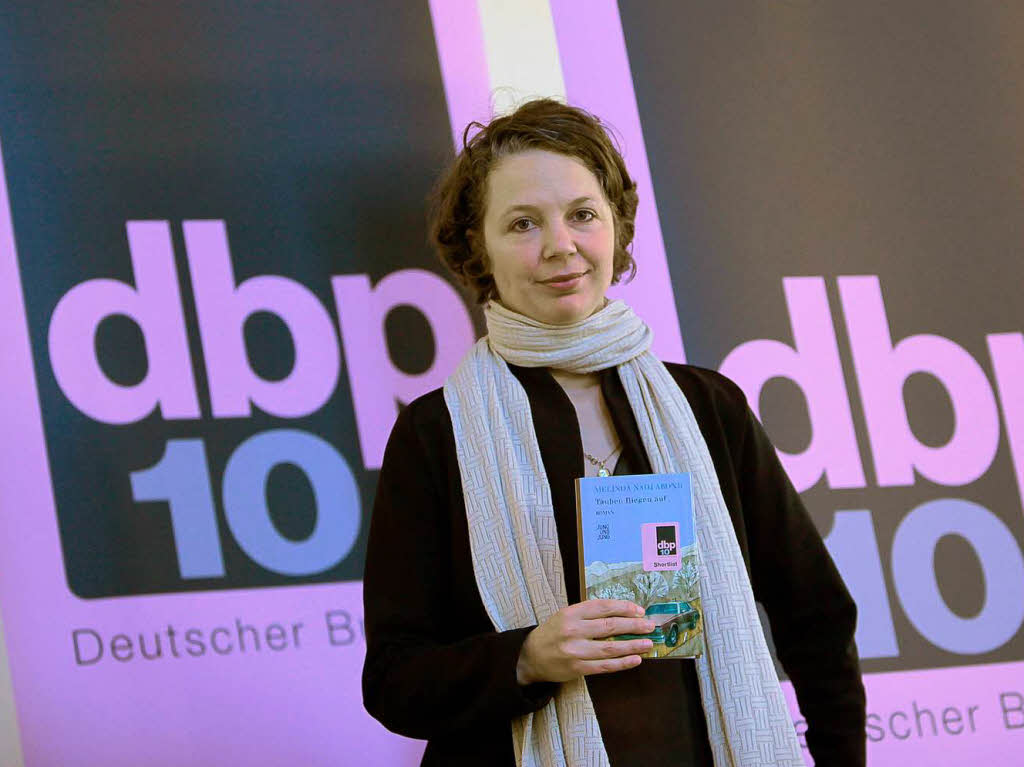 Melinda Nadj Abonji ist die Gewinnerin des Deutschen Buchpreises 2010. Sie wurde fr ihren Roman „Tauben fliegen auf“ ausgezeichnet.
