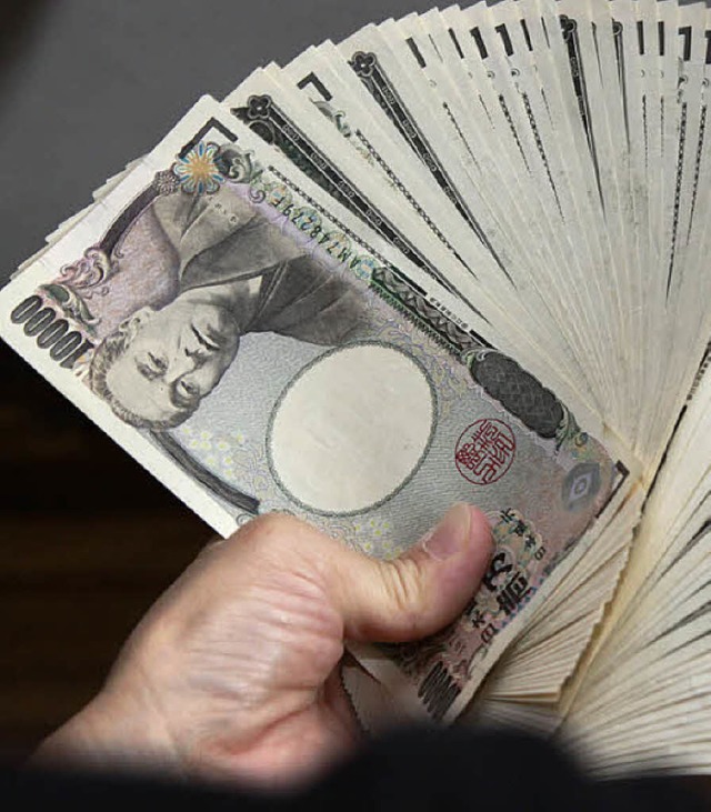 So viel  Yen &#8211; doch die japanische Wirtschaft kommt nicht in Schwung.   | Foto: AFP