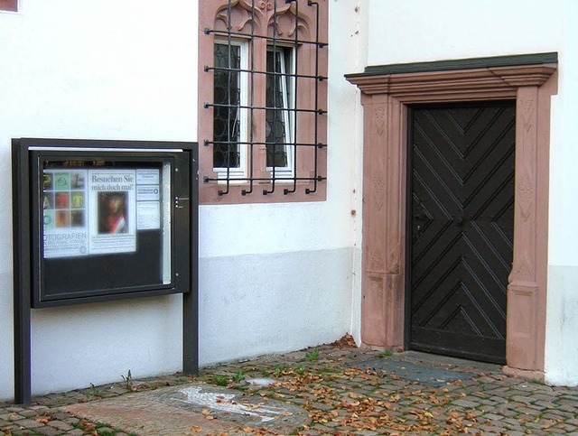 Nur im Schaukasten gibt&#8217;s einen ... auf die Museen im Markgrafenschloss.   | Foto: Walser