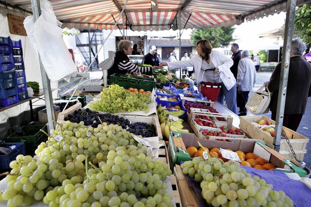 Obst und Gemse kann knftig auch auf ...chenmarkt in Hofweier gekauft werden.   | Foto: Christoph Breithaupt