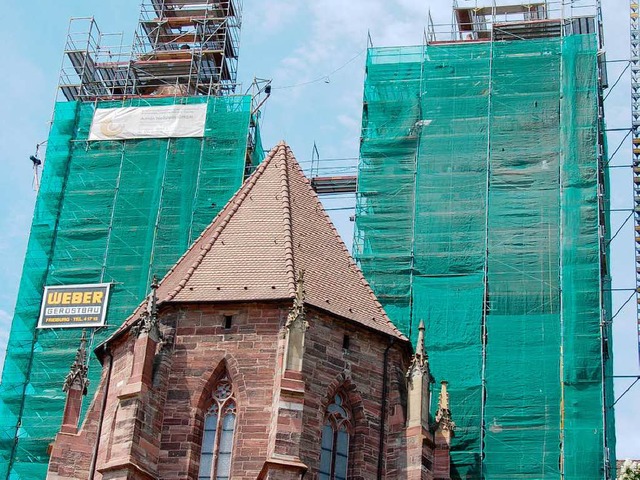 Die Renovierungsarbeiten am Breisacher Mnster gehen dem Ende zu.  | Foto: Christine Aniol
